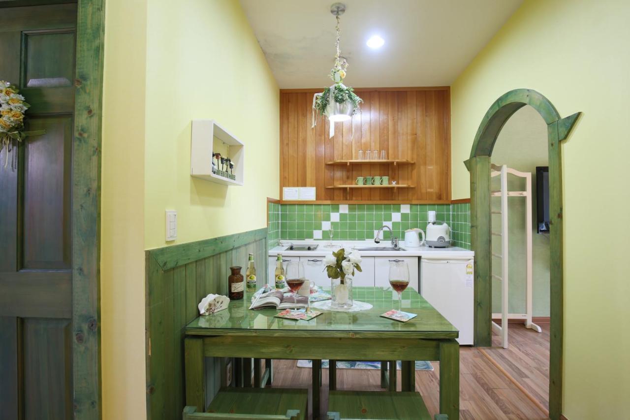 Gyeongju Jy Pension Экстерьер фото